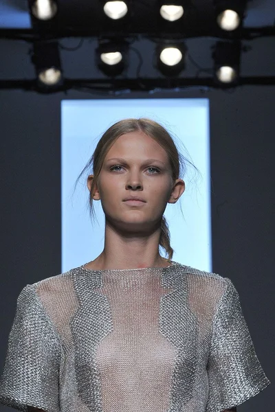 Look 39